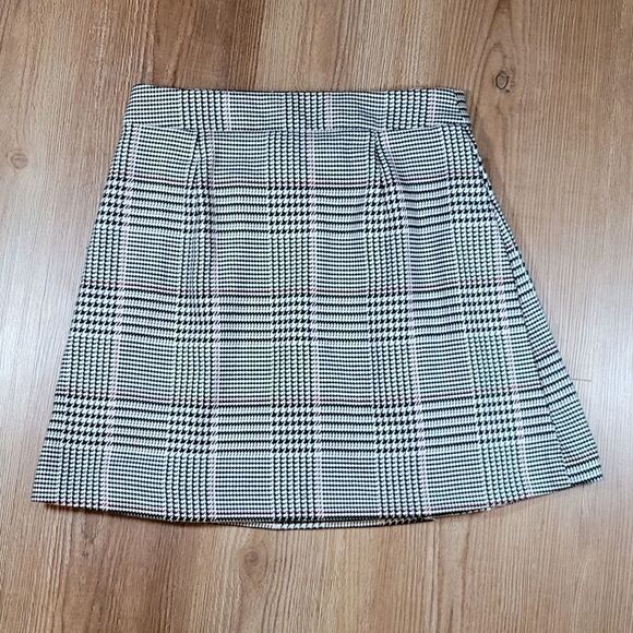 🔺️Arizona Black & White Houndstooth Wrap Around Pleated Skirt Juniors 1 - Picture 2 of 7